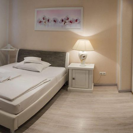 Pension Donau Grill Hannover Ngoại thất bức ảnh